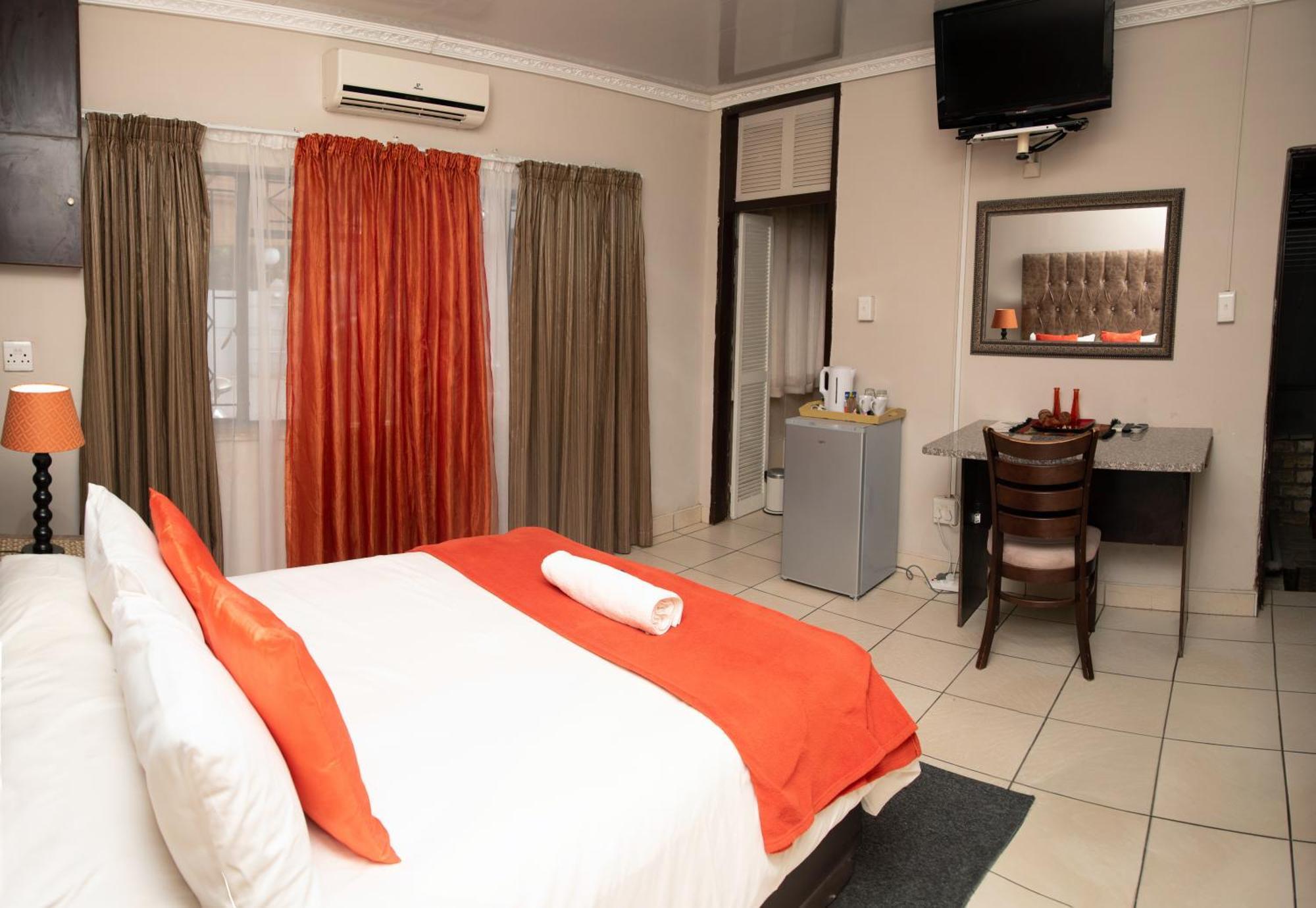 Gold Guest & Conference Bed & Breakfast Welkom Luaran gambar